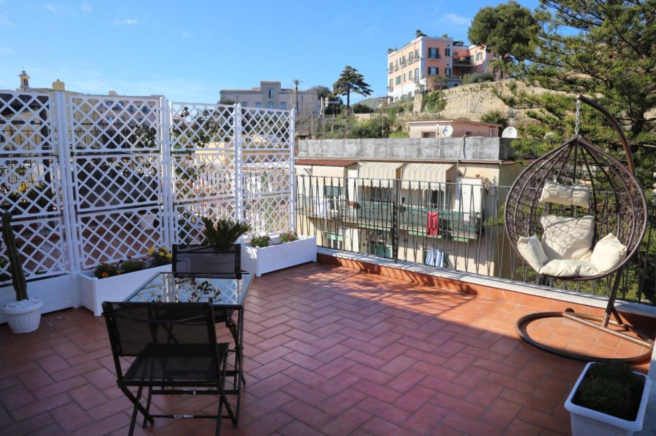 B&B La Dimora Di Nonno Lucio Pozzuoli Esterno foto